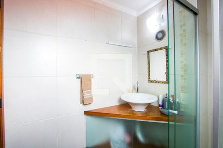 Apartamento para alugar com 79m², 3 quartos e 2 vagas Apartamento para alugar com 79m², 3 quartos e 2 vagasBanheiro do quarto 1