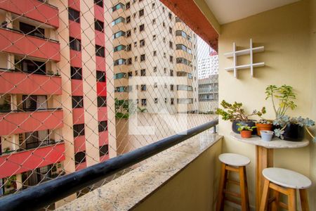 Varanda da sala de apartamento para alugar com 3 quartos, 79m² em Vila Gilda, Santo André