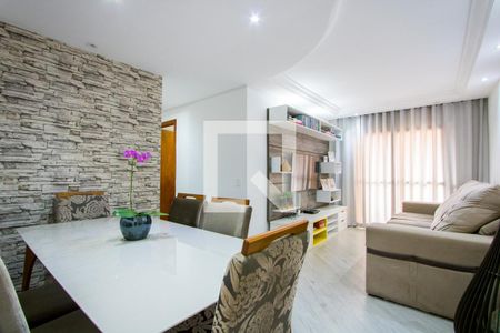 Sala de apartamento para alugar com 3 quartos, 79m² em Vila Gilda, Santo André