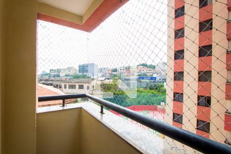 Varanda da sala de apartamento para alugar com 3 quartos, 79m² em Vila Gilda, Santo André