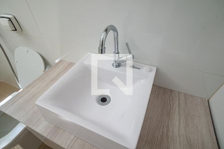 Apartamento para alugar com 70m², 3 quartos e sem vagaBanheiro - torneira