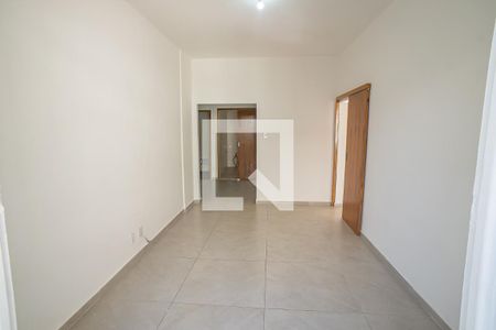 Sala 2 de apartamento para alugar com 3 quartos, 70m² em Catete, Rio de Janeiro