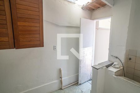 Apartamento para alugar com 70m², 3 quartos e sem vagaÁrea de Serviço