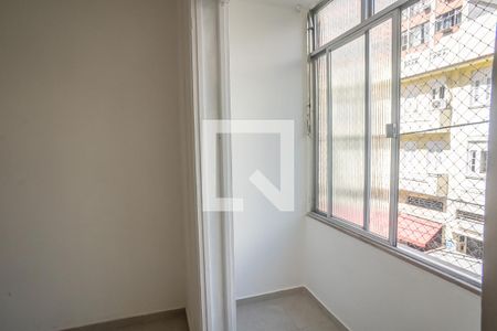 Sala 2 de apartamento para alugar com 3 quartos, 70m² em Catete, Rio de Janeiro