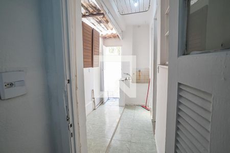 Apartamento para alugar com 70m², 3 quartos e sem vagaQuarto 3 área de serviço