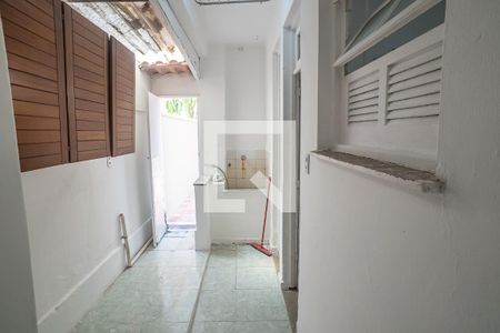 Apartamento para alugar com 70m², 3 quartos e sem vagaÁrea de Serviço