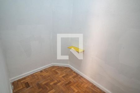 Apartamento para alugar com 70m², 3 quartos e sem vagaQuarto 3 área de serviço