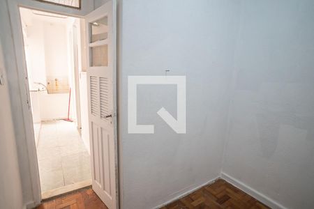 Apartamento para alugar com 70m², 3 quartos e sem vagaQuarto 3 área de serviço