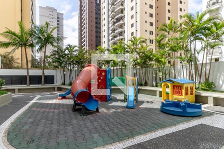 Apartamento para alugar com 98m², 3 quartos e 2 vagas Apartamento para alugar com 98m², 3 quartos e 2 vagasÁrea comum - Playground