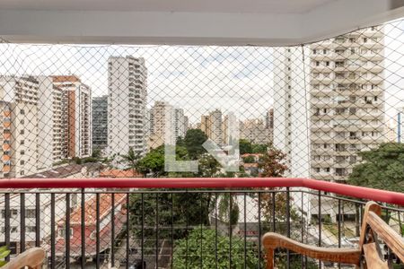 Sacada de apartamento para alugar com 3 quartos, 98m² em Indianópolis, São Paulo