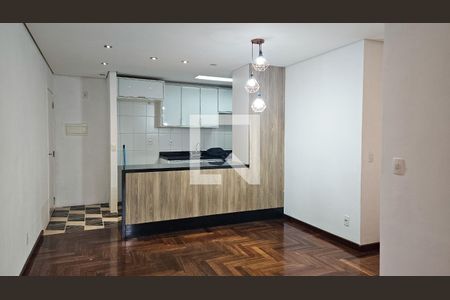 Sala de apartamento para alugar com 3 quartos, 73m² em Usina Piratininga, São Paulo