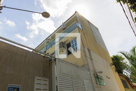 Casa de condomínio à venda com 91m², 3 quartos e 1 vagaFachada