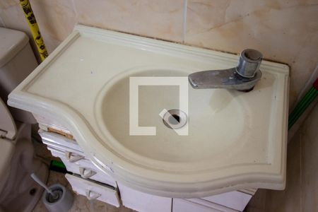 Casa à venda com 250m², 2 quartos e 2 vagasBanheiro 2