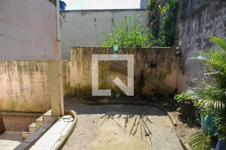 Casa à venda com 250m², 2 quartos e 2 vagasÁrea de Serviço / Quintal