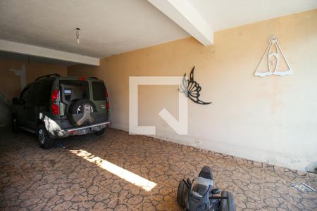 Casa à venda com 250m², 2 quartos e 2 vagasGaragem