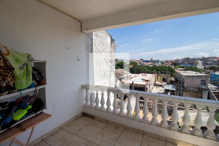 Casa à venda com 250m², 2 quartos e 2 vagasQuarto 1 / Varanda