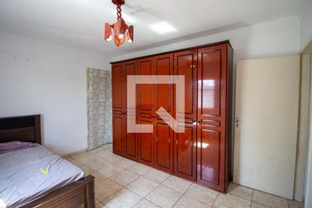 Casa à venda com 250m², 2 quartos e 2 vagasQuarto 2