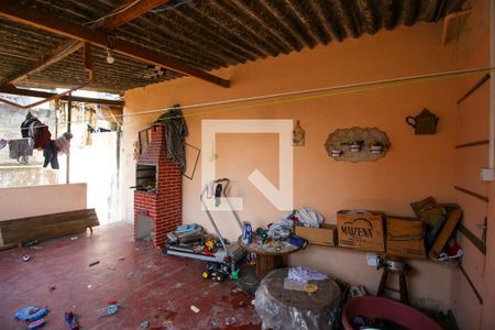 Casa à venda com 250m², 2 quartos e 2 vagasChurrasqueira