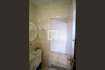 Casa à venda com 250m², 2 quartos e 2 vagasBanheiro 2