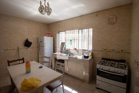 Casa à venda com 250m², 2 quartos e 2 vagasCozinha