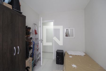 Quarto 1 de apartamento para alugar com 2 quartos, 42m² em Gardênia Azul, Rio de Janeiro