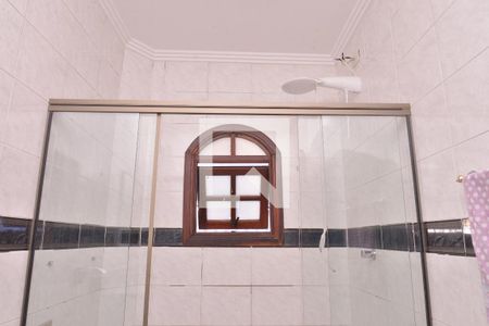 Casa à venda com 176m², 3 quartos e 2 vagasBanheiro 2