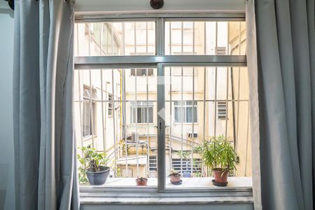 Sala - Janela de apartamento para alugar com 1 quarto, 54m² em Botafogo, Rio de Janeiro