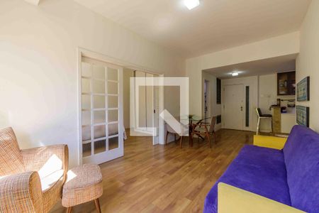 Sala de apartamento para alugar com 2 quartos, 60m² em Barra da Tijuca, Rio de Janeiro