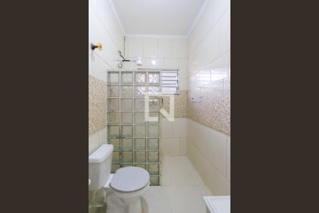 Banheiro  de casa para alugar com 1 quarto, 60m² em Vila Adalgisa, São Paulo