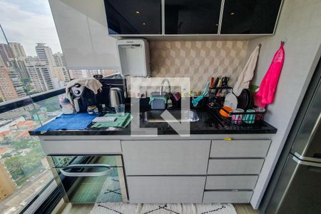 Apartamento à venda com 77m², 2 quartos e 2 vagasVaranda Cozinha