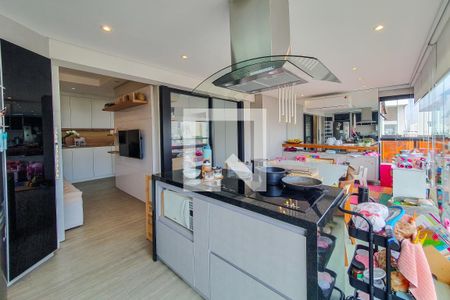 Apartamento à venda com 77m², 2 quartos e 2 vagasVaranda Cozinha