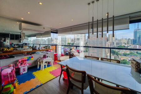 Apartamento à venda com 77m², 2 quartos e 2 vagasVaranda Cozinha