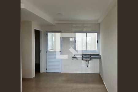 Apartamento à venda com 2 quartos, 33m² em Vila Carrão, São Paulo