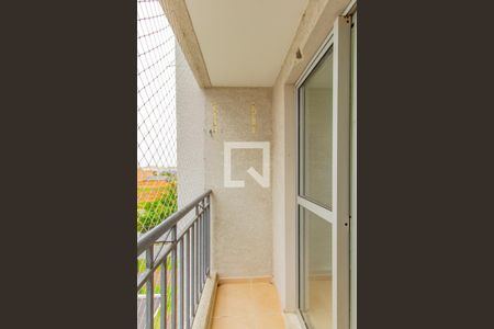 Sacada da sala de apartamento para alugar com 3 quartos, 57m² em Igara, Canoas