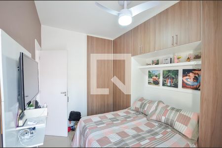 Apartamento à venda com 69m², 2 quartos e 1 vagaQuarto 2