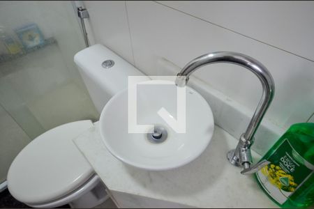 Apartamento à venda com 69m², 2 quartos e 1 vagaBanheiro 2