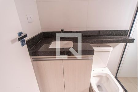 Apartamento para alugar com 49m², 2 quartos e 1 vagaBanheiro do Quarto 2