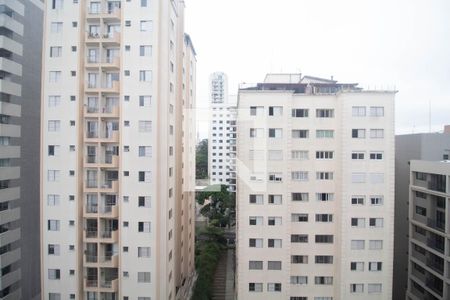Varanda de apartamento à venda com 4 quartos, 156m² em Vila Madalena, São Paulo