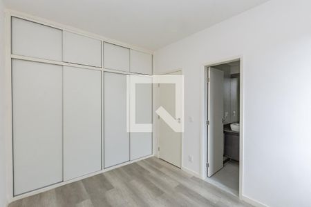 Suíte de apartamento à venda com 2 quartos, 70m² em Vila Paris, Belo Horizonte