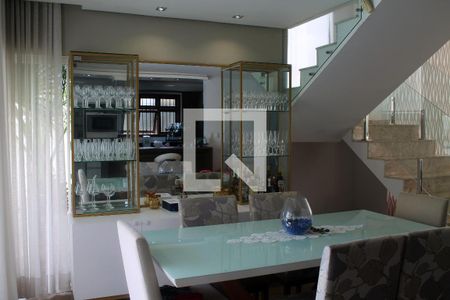 Sala de casa à venda com 4 quartos, 256m² em Scharlau, São Leopoldo