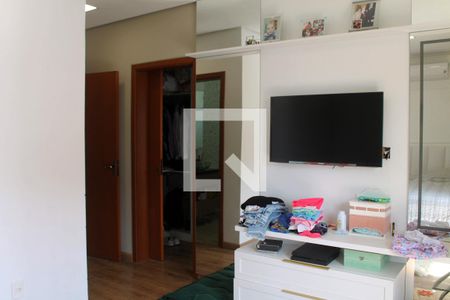 Casa à venda com 256m², 4 quartos e 3 vagas Casa à venda com 256m², 4 quartos e 3 vagasQuarto 1