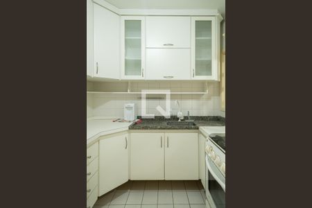 Casa de condomínio à venda com 74m², 2 quartos e 1 vagaCozinha 