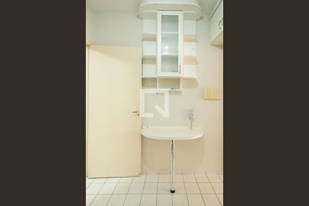 Casa de condomínio à venda com 74m², 2 quartos e 1 vagaCozinha 