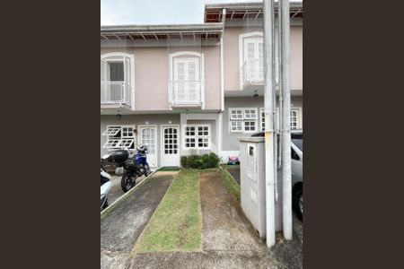 Casa de condomínio à venda com 74m², 2 quartos e 1 vagaFachada - Casa