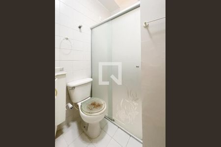 Casa de condomínio à venda com 74m², 2 quartos e 1 vagaBanheiro Social 