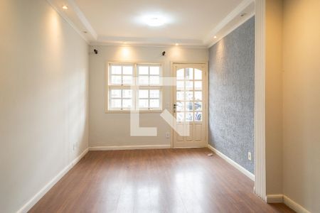 Casa de condomínio à venda com 74m², 2 quartos e 1 vagaSala