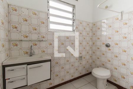 Banheiro de casa à venda com 1 quarto, 50m² em Vila Regente Feijó, São Paulo