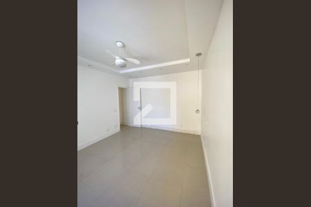 Apartamento à venda com 150m², 3 quartos e 1 vagaQuarto 2