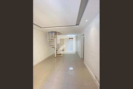 Sala de apartamento à venda com 3 quartos, 150m² em Higienópolis, Rio de Janeiro