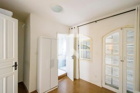 Casa para alugar com 180m², 4 quartos e 5 vagasSuíte 3